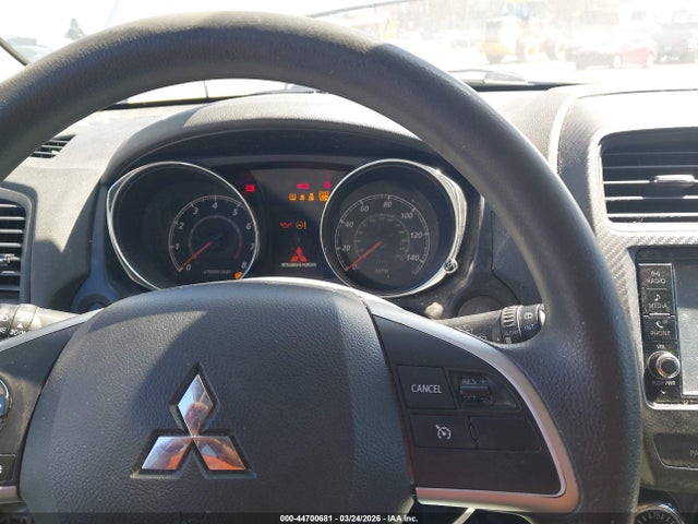 2018 MITSUBISHI OUTLANDER SPORT JA4AR3AU6JU016480 Photo 6