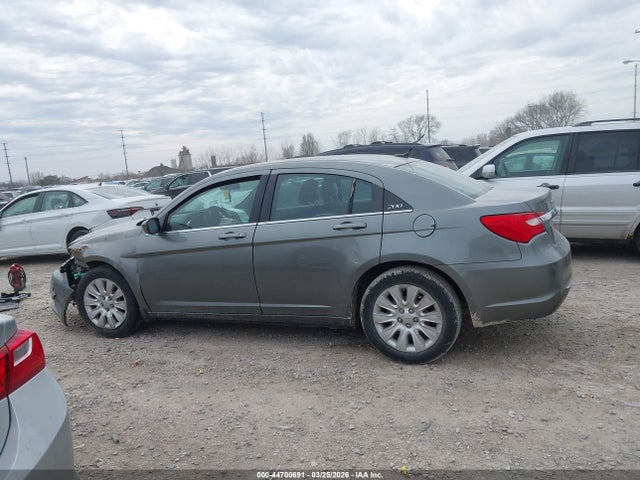 Продажа на аукционе авто 2012 Chrysler 200 Lx, vin: 1C3CCBAB6CN289543, номер лота: 44700691