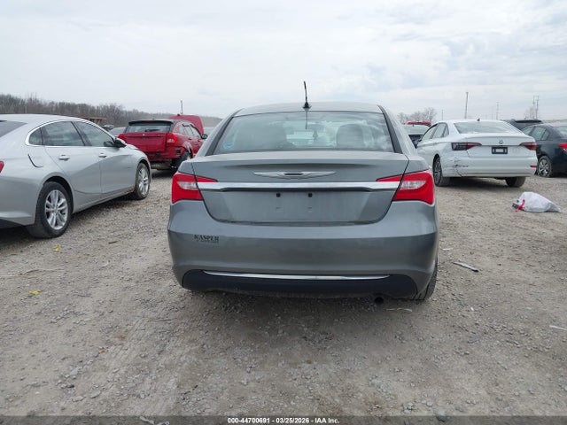 Продажа на аукционе авто 2012 Chrysler 200 Lx, vin: 1C3CCBAB6CN289543, номер лота: 44700691
