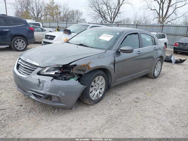 Продажа на аукционе авто 2012 Chrysler 200 Lx, vin: 1C3CCBAB6CN289543, номер лота: 44700691