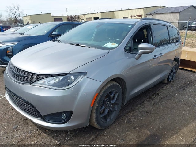 Aukcja sprzedaży 2018 Chrysler Pacifica Touring L Plus, vin: 2C4RC1EG6JR172163, numer aukcji: 44700708