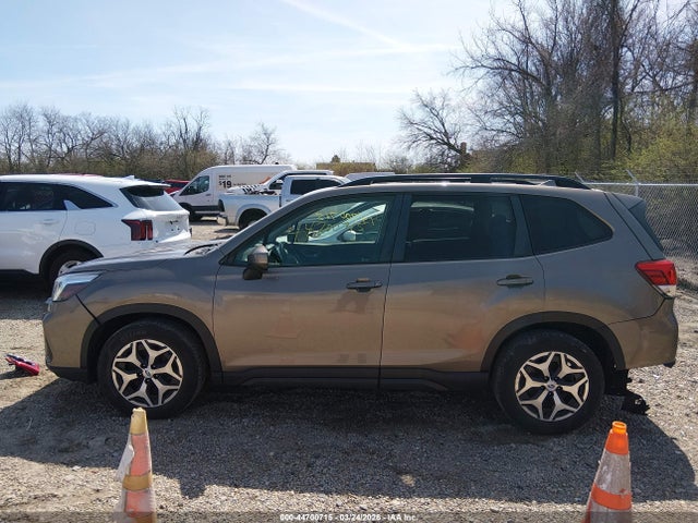 Продаж на аукціоні авто 2019 Subaru Forester Premium, vin: JF2SKAGC9KH547461, номер лоту: 44700715