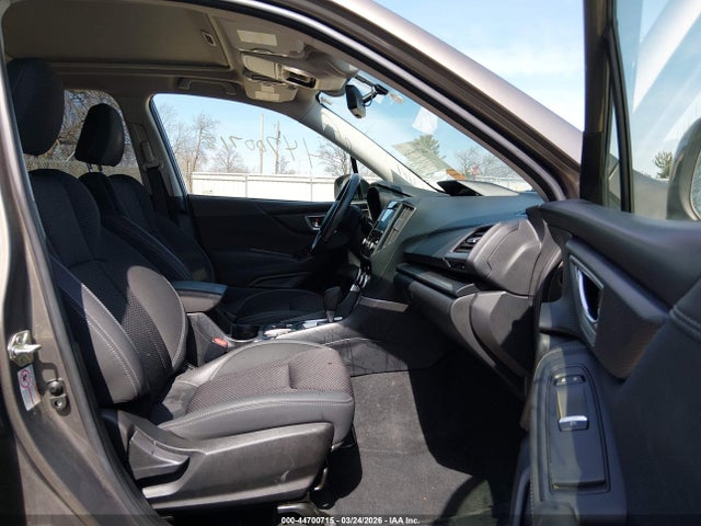 2019 SUBARU FORESTER JF2SKAGC9KH547461 Photo 4