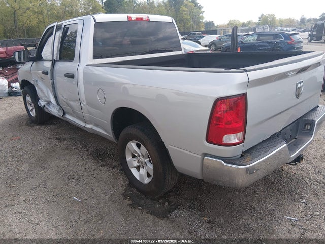 44700727 :رقم المزاد ، 1C6RR6FG4JS299378 vin ، 2018 Ram 1500 مزاد بيع