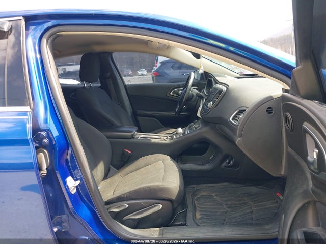 2015 CHRYSLER 200 1C3CCCAB2FN582267 Photo 4