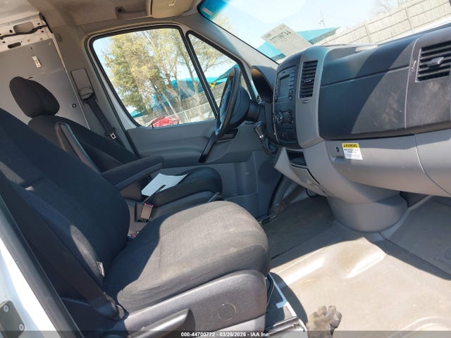 2017 MERCEDES-BENZ SPRINTER 2500 WD3PE7CD8HP531581 Photo 4