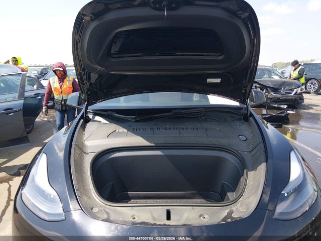 2023 Tesla Model Y მანქანა იყიდება აუქციონზე, vin: 7SAYGAEE4PF759550, აუქციონის ნომერი: 44700784