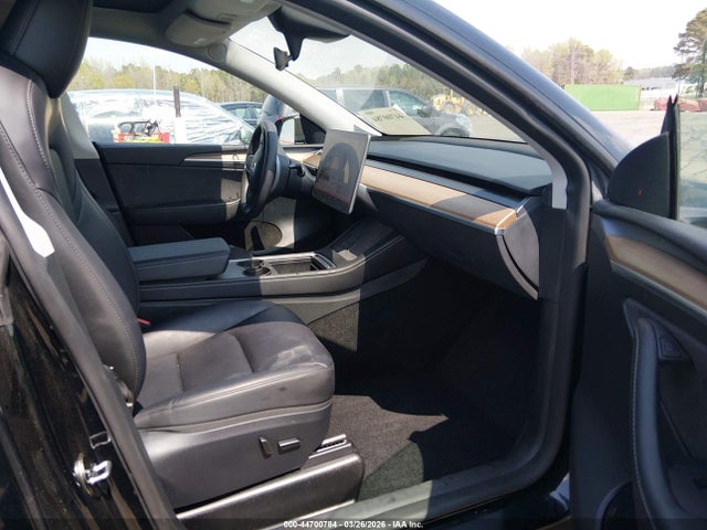2023 Tesla Model Y მანქანა იყიდება აუქციონზე, vin: 7SAYGAEE4PF759550, აუქციონის ნომერი: 44700784