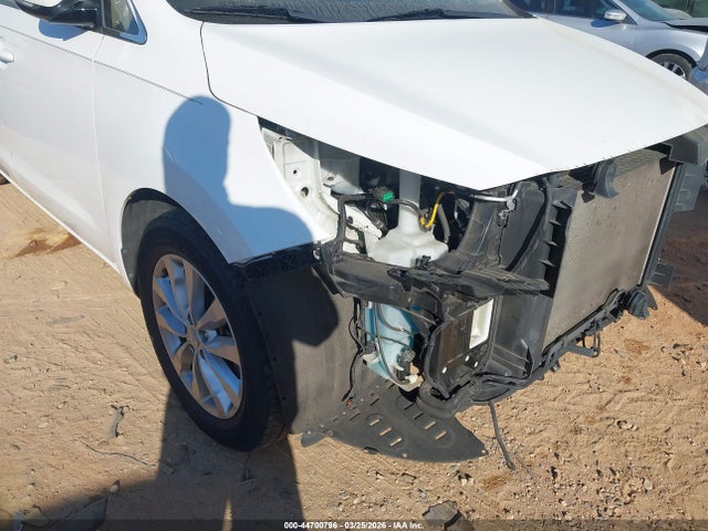 2018 Kia Sedona Ex მანქანა იყიდება აუქციონზე, vin: KNDMC5C19J6362952, აუქციონის ნომერი: 44700796