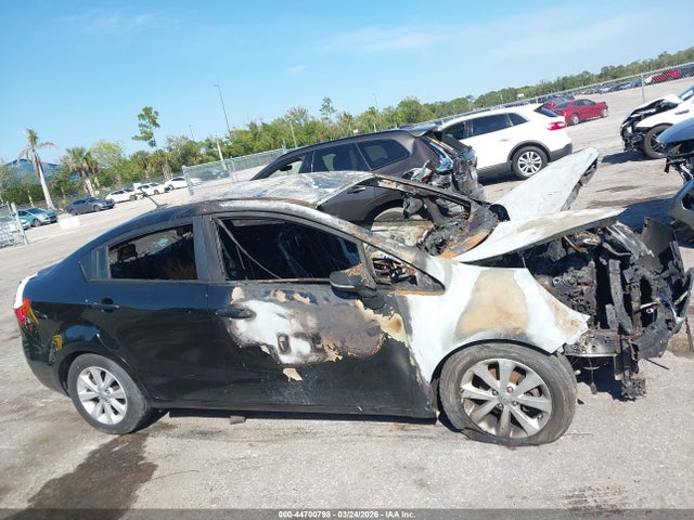 44700798 :رقم المزاد ، KNADN4A39D6189525 vin ، 2013 Kia Rio Ex مزاد بيع