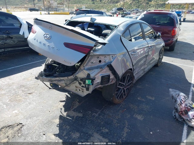 2020 HYUNDAI ELANTRA KMHD04LBXLU020206 Photo 3