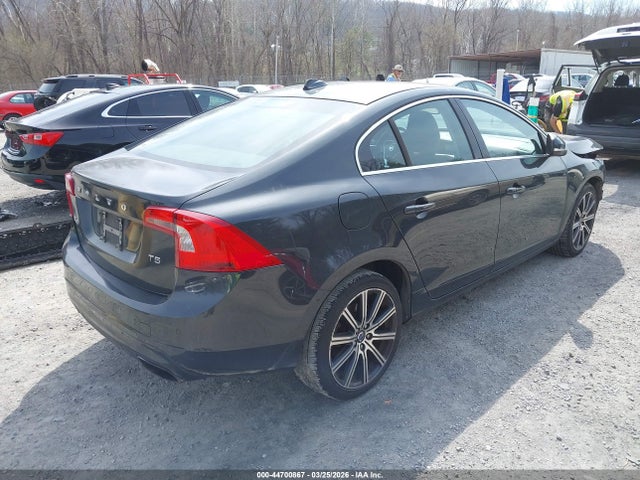 2014 VOLVO S60 YV1612FS8E2272975 Photo 3