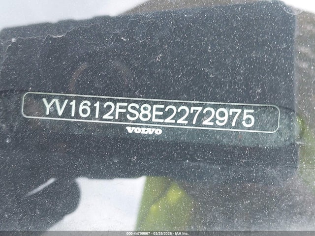 2014 VOLVO S60 YV1612FS8E2272975 Photo 8