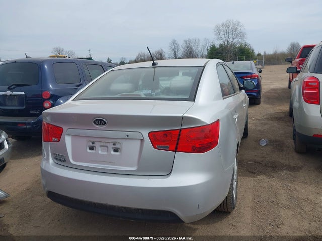 44700879 :رقم المزاد ، KNAFT4A21A5172791 vin ، 2010 Kia Forte Lx مزاد بيع