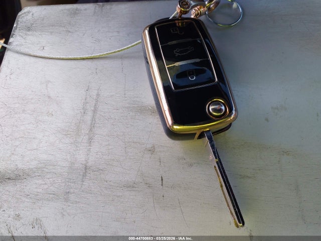 2017 VOLKSWAGEN PASSAT 1VWBT7A35HC019670 Photo 10