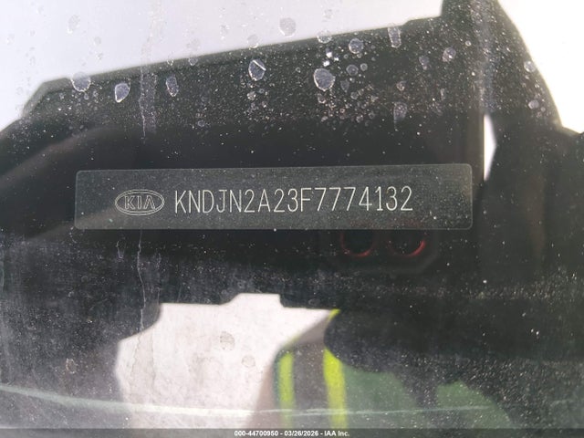 44700950 :رقم المزاد ، KNDJN2A23F7774132 vin ، 2015 Kia Soul مزاد بيع
