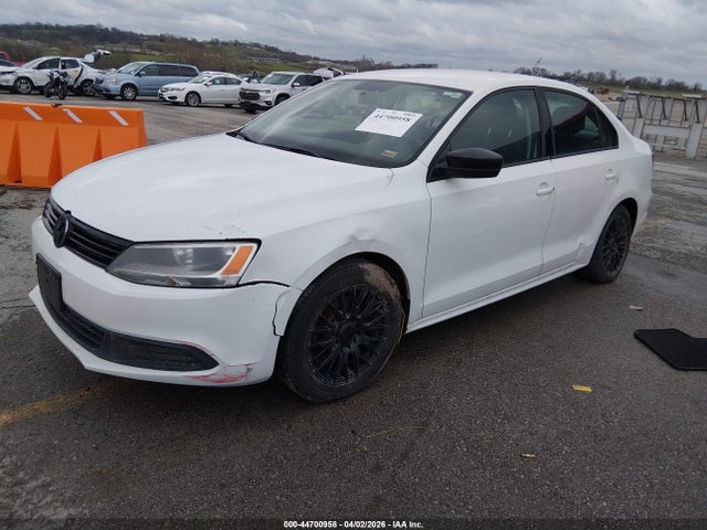 2014 Volkswagen Jetta 2.0l S მანქანა იყიდება აუქციონზე, vin: 3VW2K7AJ3EM407072, აუქციონის ნომერი: 44700958