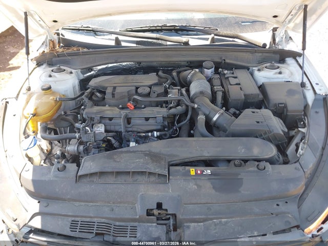 Продажа на аукционе авто 2021 Kia K5 Lxs, vin: 5XXG14J22MG081977, номер лота: 44700961