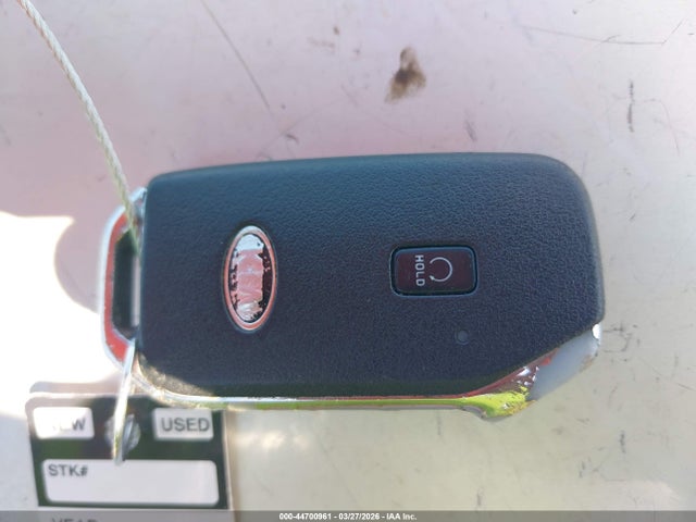 Продажа на аукционе авто 2021 Kia K5 Lxs, vin: 5XXG14J22MG081977, номер лота: 44700961