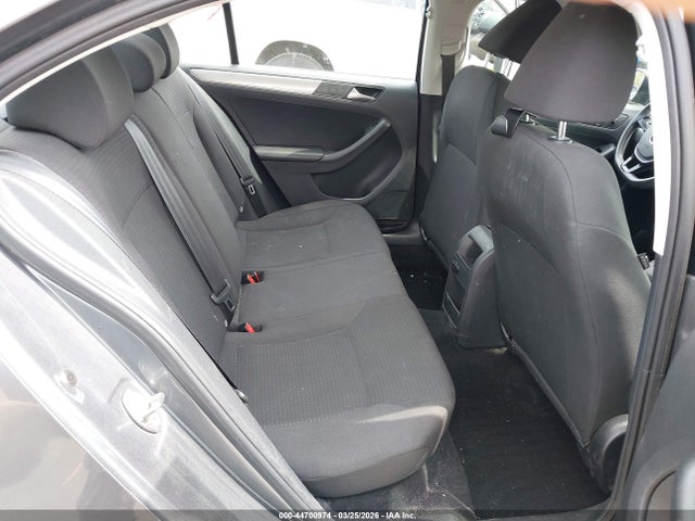 Aukcja sprzedaży 2015 Volkswagen Jetta 1.8t Se, vin: 3VWD17AJ4FM300349, numer aukcji: 44700974