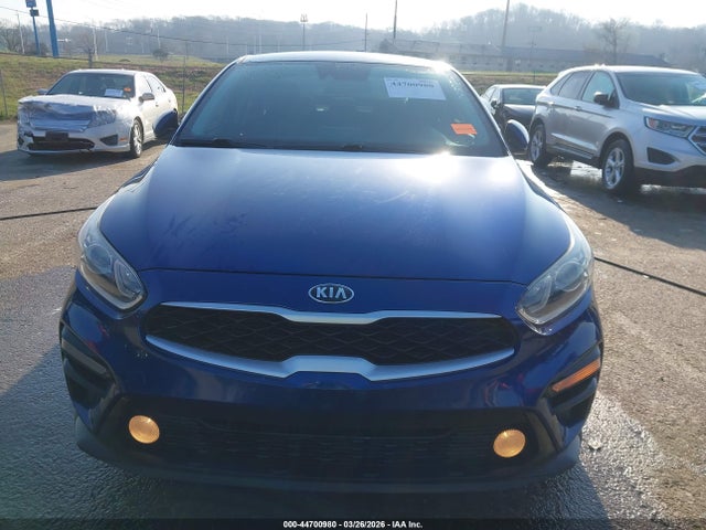 44700980 :رقم المزاد ، 3KPF24AD5LE240850 vin ، 2020 Kia Forte Lxs مزاد بيع