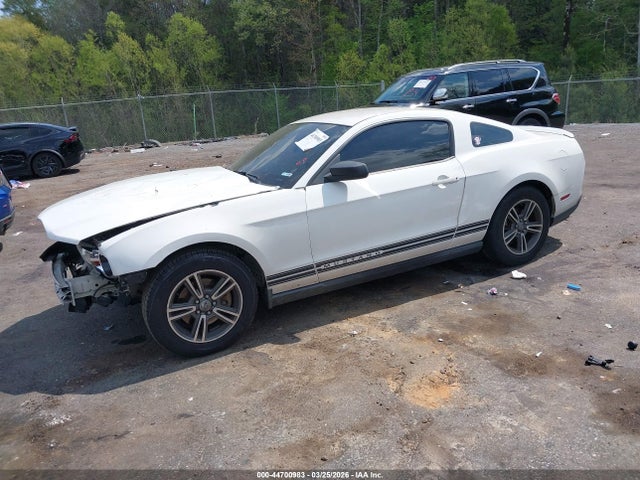 Продажа на аукционе авто 2012 Ford Mustang V6 Premium, vin: 1ZVBP8AM6C5207775, номер лота: 44700983