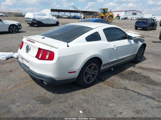 Продажа на аукционе авто 2012 Ford Mustang V6 Premium, vin: 1ZVBP8AM6C5207775, номер лота: 44700983