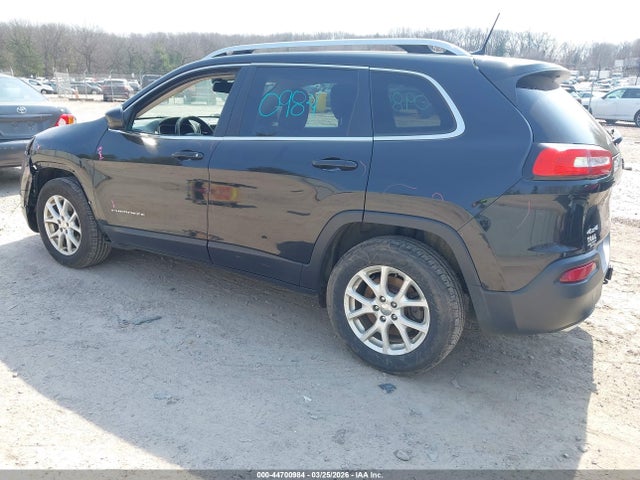 2016 JEEP CHEROKEE 1C4PJMCS3GW283226 Photo 2
