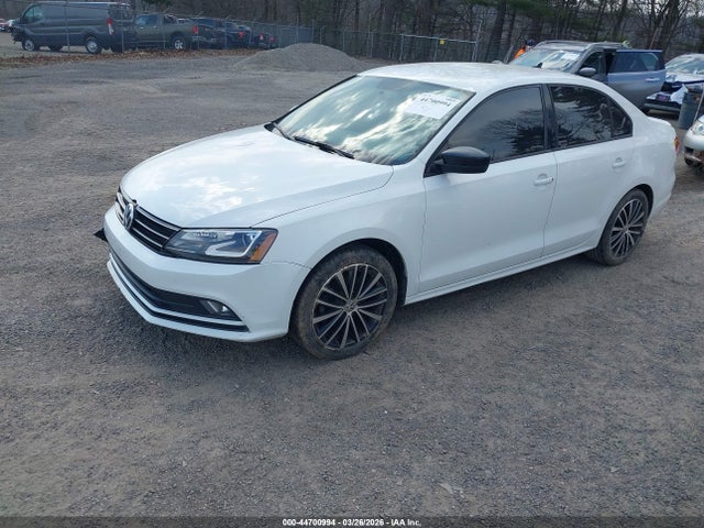 2016 Volkswagen Jetta 1.8t Sport მანქანა იყიდება აუქციონზე, vin: 3VWD17AJ3GM345364, აუქციონის ნომერი: 44700994