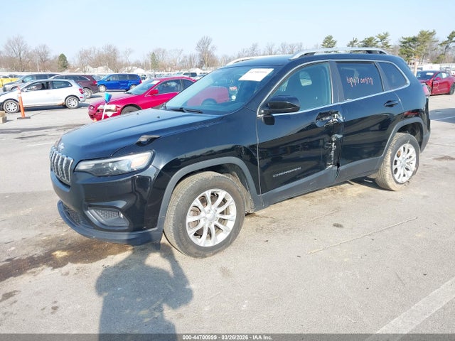 1C4PJLCBXKD377019 Jeep Cherokee Latitude Fwd