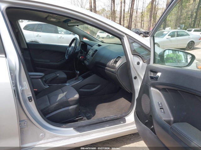 Aukcja sprzedaży 2015 Kia Forte Ex, vin: KNAFX4A88F5372972, numer aukcji: 44701008