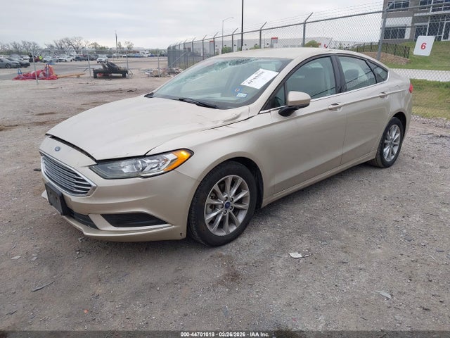 44701018 :رقم المزاد ، 3FA6P0H72HR407035 vin ، 2017 Ford Fusion Se مزاد بيع