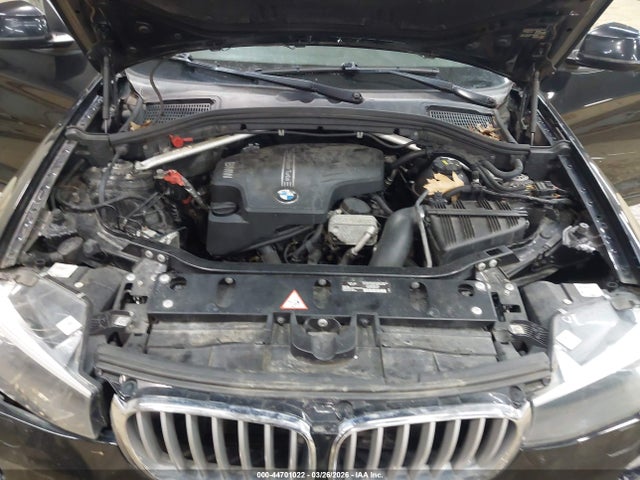 44701022 :رقم المزاد ، 5UXWX9C58F0D54067 vin ، 2015 Bmw X3 Xdrive28i مزاد بيع