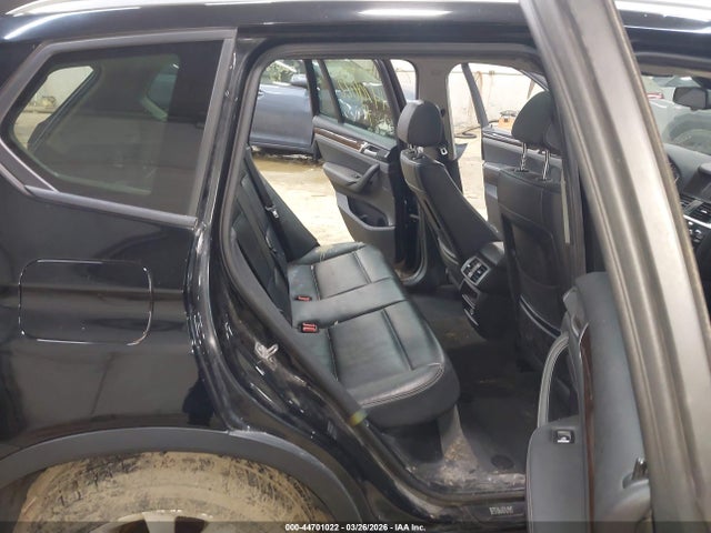 44701022 :رقم المزاد ، 5UXWX9C58F0D54067 vin ، 2015 Bmw X3 Xdrive28i مزاد بيع