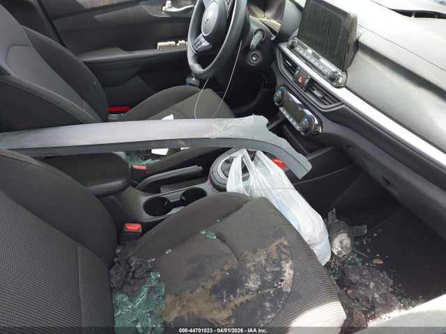 44701023 :رقم المزاد ، 3KPF24AD5KE097400 vin ، 2019 Kia Forte Fe مزاد بيع