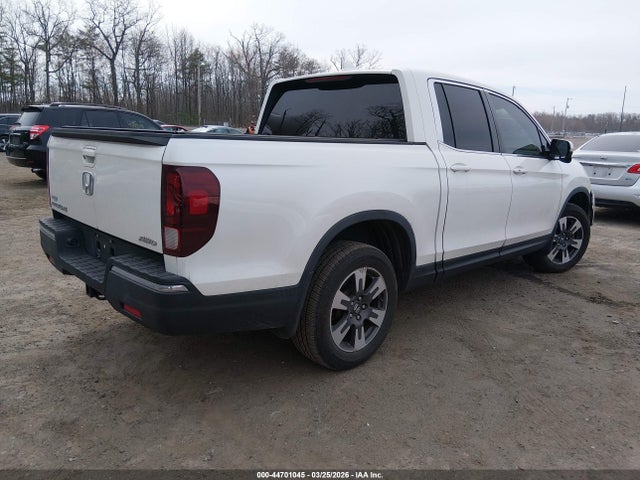44701045 :رقم المزاد ، 5FPYK3F63HB026025 vin ، 2017 Honda Ridgeline Rtl-t مزاد بيع