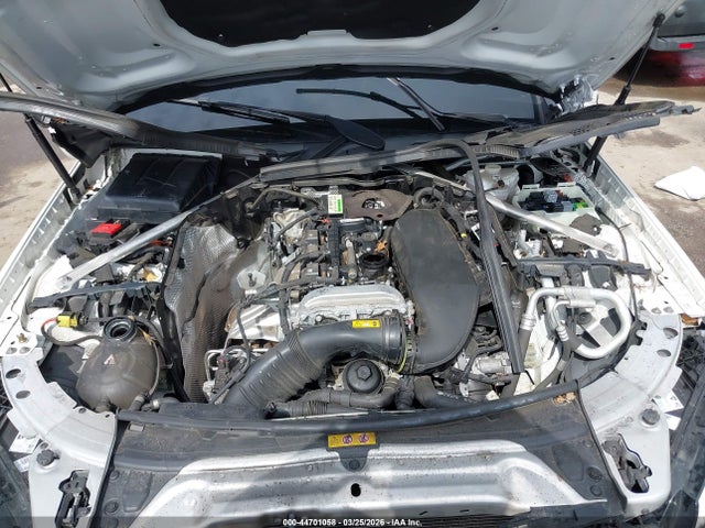 44701058 :رقم المزاد ، W1KWF8EB2MR652515 vin ، 2021 Mercedes-benz C 300 4matic مزاد بيع