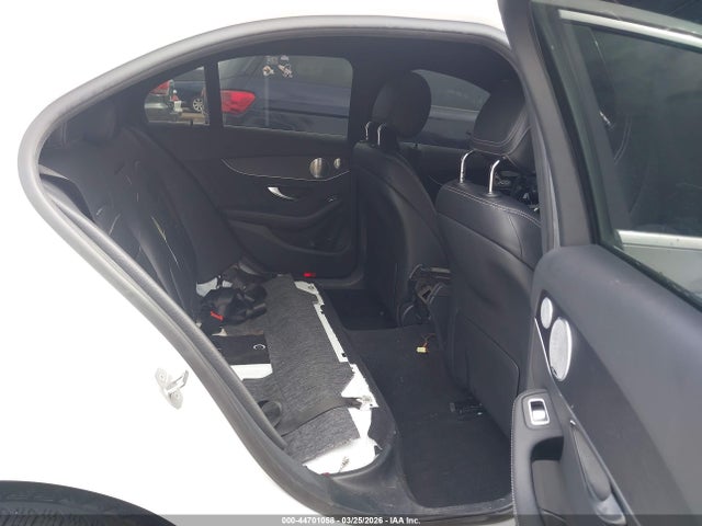 44701058 :رقم المزاد ، W1KWF8EB2MR652515 vin ، 2021 Mercedes-benz C 300 4matic مزاد بيع