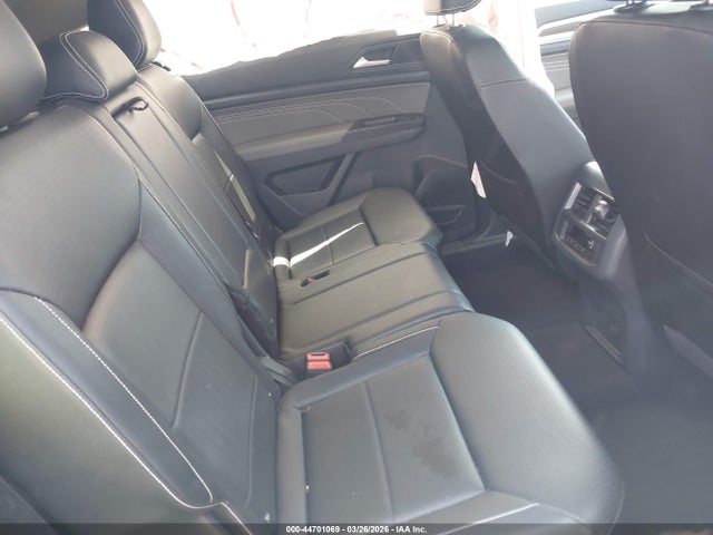 44701069 :رقم المزاد ، 1V2DP2CA2PC501900 vin ، 2023 Volkswagen Atlas 2.0t Se مزاد بيع
