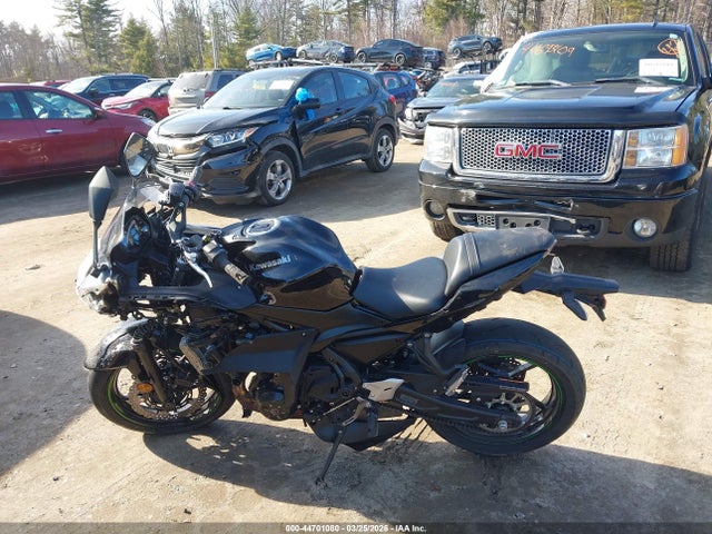 2025 Kawasaki Ex650 R მანქანა იყიდება აუქციონზე, vin: ML5EXER13SDAG6699, აუქციონის ნომერი: 44701080