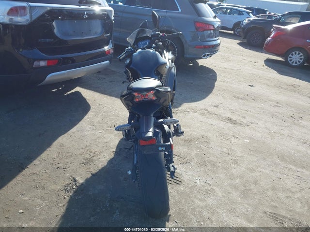 2025 Kawasaki Ex650 R მანქანა იყიდება აუქციონზე, vin: ML5EXER13SDAG6699, აუქციონის ნომერი: 44701080