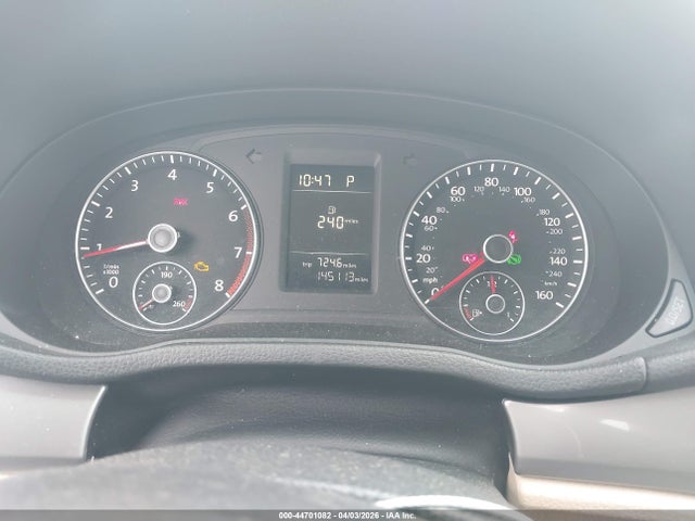 2015 Volkswagen Passat 1.8t Limited Edition მანქანა იყიდება აუქციონზე, vin: 1VWAT7A36FC105613, აუქციონის ნომერი: 44701082