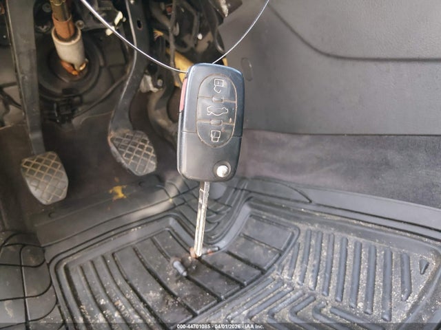 2004 AUDI S4 WAUPL68E34A156846 Photo 10