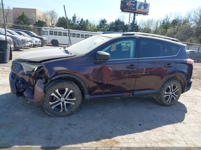 2017 Toyota Rav4 Le მანქანა იყიდება აუქციონზე, vin: 2T3ZFREV2HW317932, აუქციონის ნომერი: 44701097