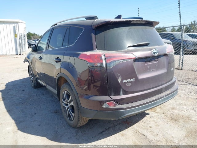 2017 Toyota Rav4 Le მანქანა იყიდება აუქციონზე, vin: 2T3ZFREV2HW317932, აუქციონის ნომერი: 44701097