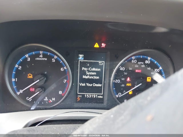 2017 Toyota Rav4 Le მანქანა იყიდება აუქციონზე, vin: 2T3ZFREV2HW317932, აუქციონის ნომერი: 44701097