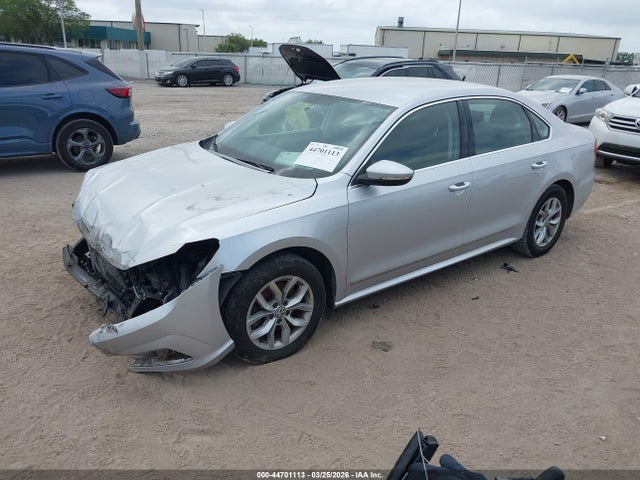 Продаж на аукціоні авто 2016 Volkswagen Passat 1.8t S, vin: 1VWAT7A34GC049737, номер лоту: 44701113