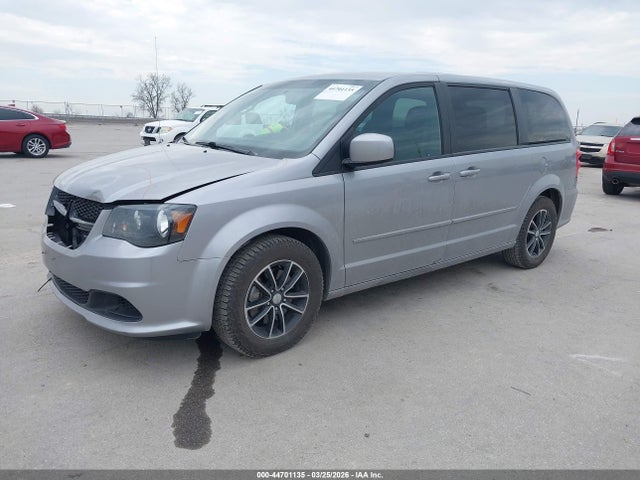 44701135 :رقم المزاد ، 2C4RDGBG1HR856181 vin ، 2017 Dodge Grand Caravan Se Plus مزاد بيع