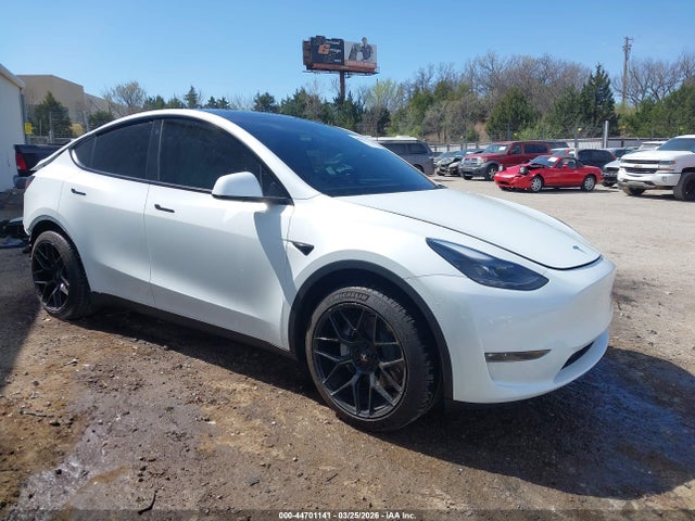 Aukcja sprzedaży 2023 Tesla Model Y Awd/long Range Dual Motor All-wheel Drive, vin: 7SAYGDEE3PF706419, numer aukcji: 44701141