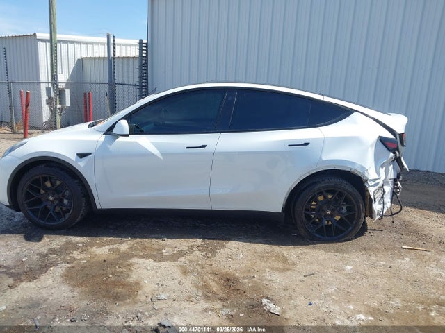Aukcja sprzedaży 2023 Tesla Model Y Awd/long Range Dual Motor All-wheel Drive, vin: 7SAYGDEE3PF706419, numer aukcji: 44701141